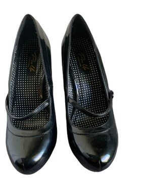 Pinup Couture Cutiepie-02 Black Patent Mary Jane Heels